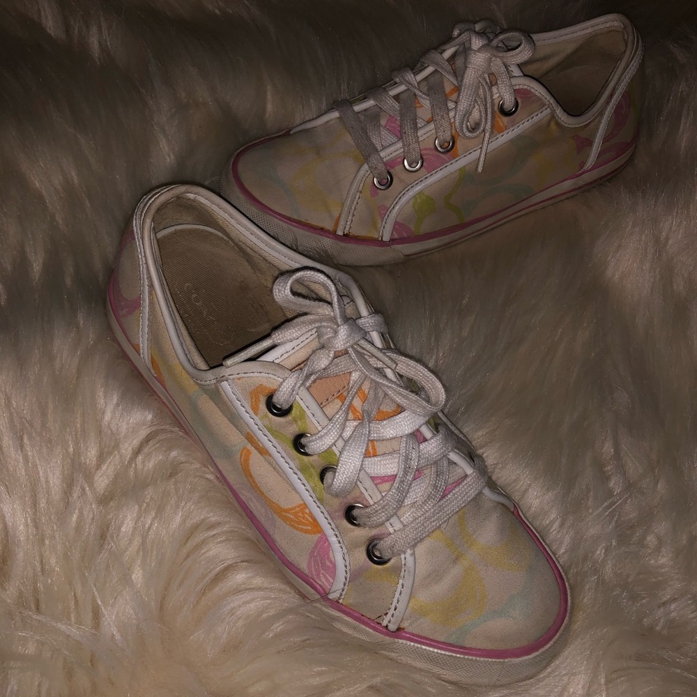 Coach size 7 1/2 Dee sneakers pastels tye dye